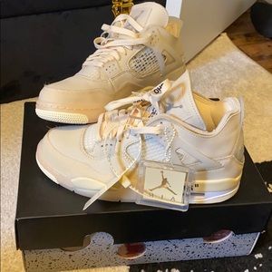 SOLD - Air Jordan 4 retro “sail” off-white